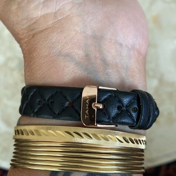 NEW Tahari Diamond Tank Style Quartz Watch Black & Rose Gold Faux Leather Strap - Picture 4 of 13